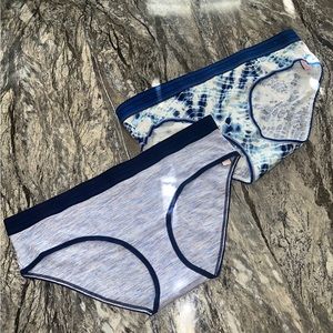 NWT Victoria’s Secret hiphugger panty bundle